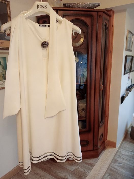 Elegancka sukienka