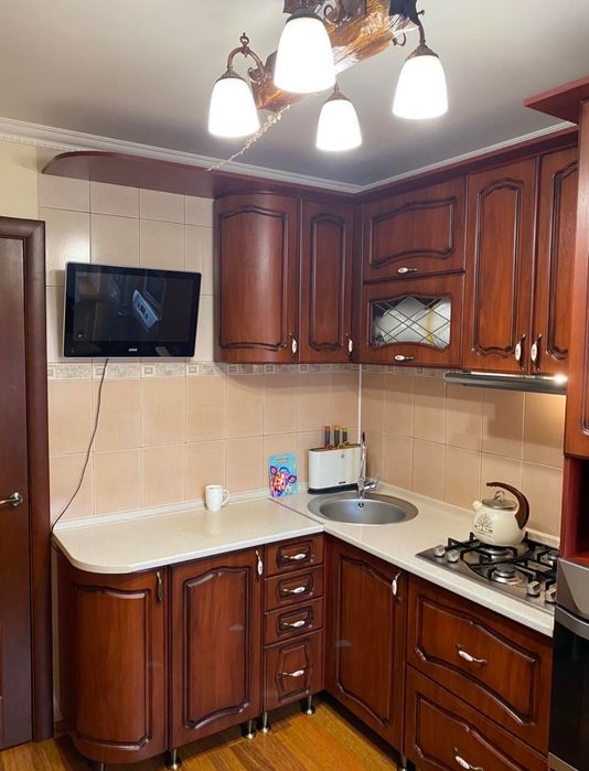 Продам отличную 2х комнатную квартиру в Ингульском районе.