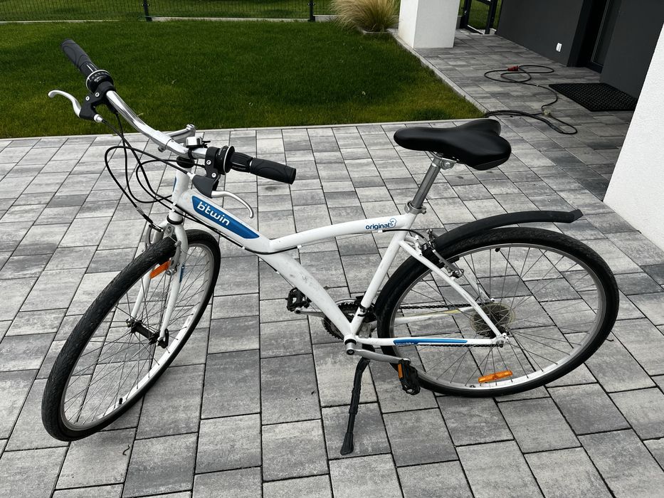 Rower miejski Btwin z przerzutkami Shimano