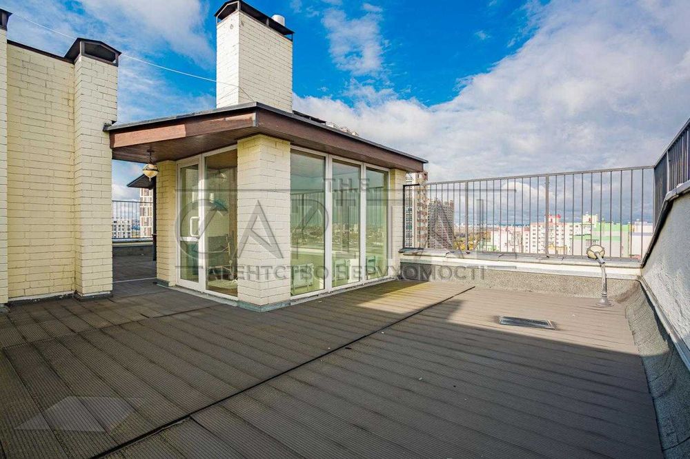 Продаж 3 рівнева квартира Русанівські Сади Пентхаус Лівобережна