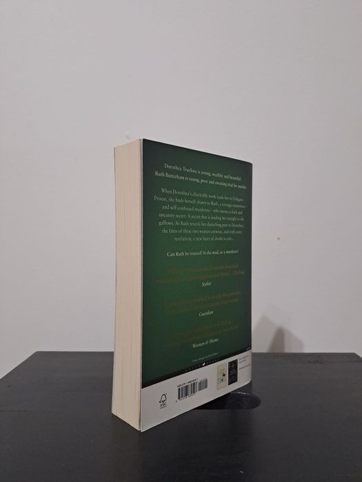 The corset - Laura Purcell