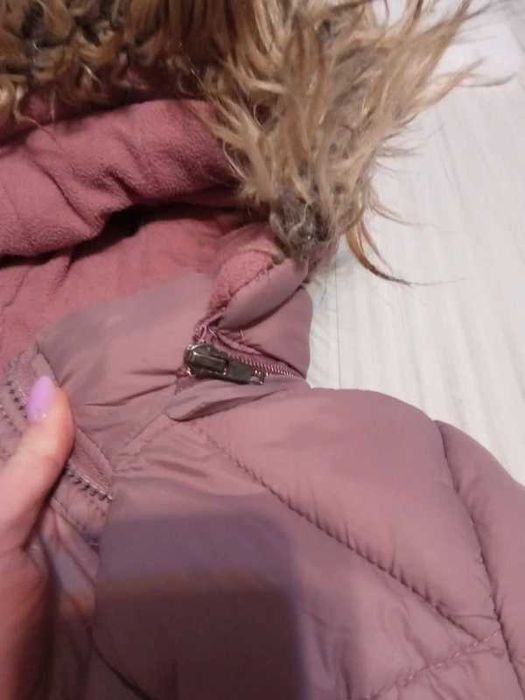 kurtka dla dziewczynki rozm. 104 firmy DKNY