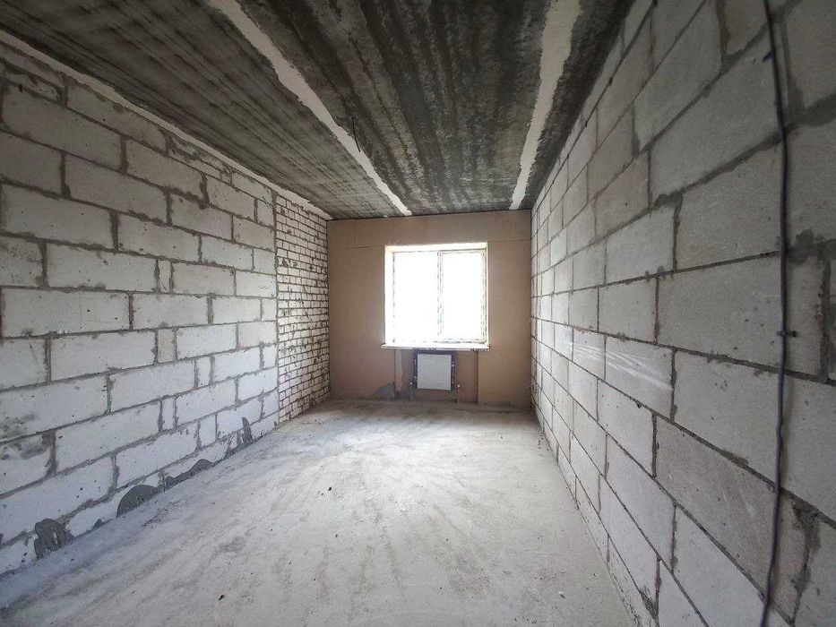 Продаж 2 кімнатної квартири в центрі міста тепла підлога новобудова