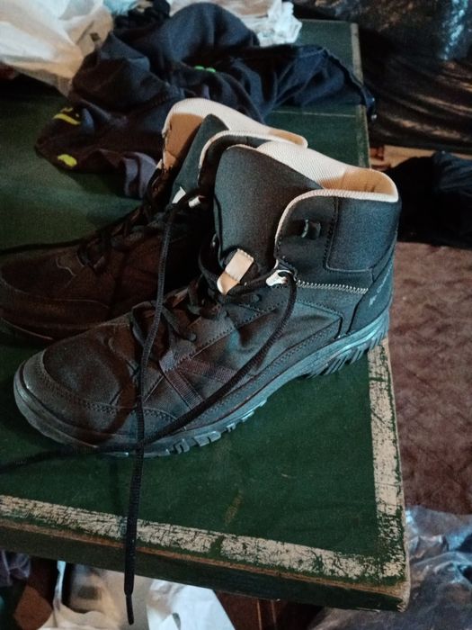 Buty trekkingowe za kostkę