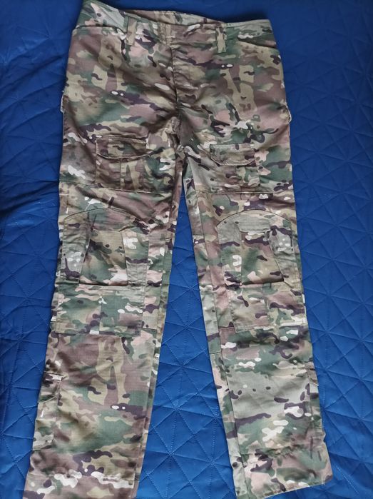 Multicam spodnie bojówki L