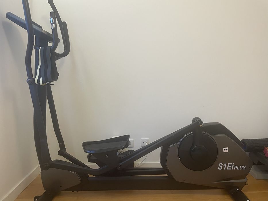 Aparelho Ginástica Eliptica