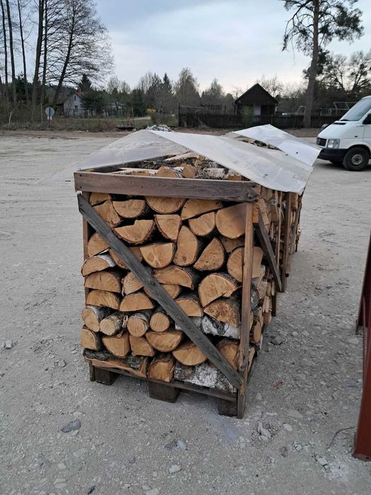Brzoza na palecie , sauna , balia , kominek