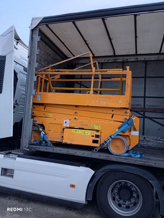 Plataforma elevatória Genie  GS2032 Avariada