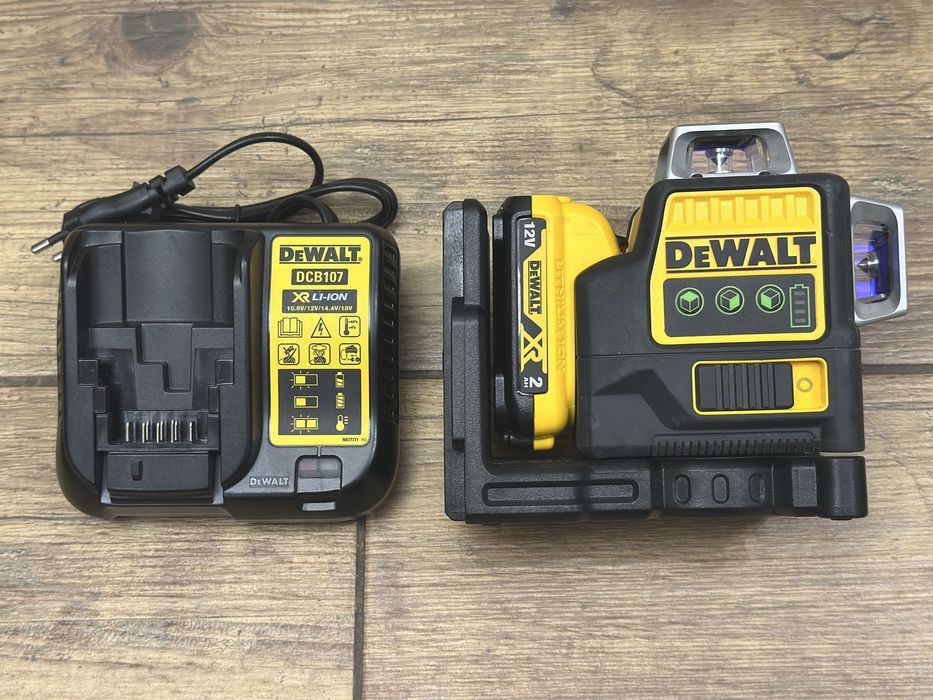 Laser samopoziomujący 360° DeWalt DCE089G + bateria 2AH 12V + DCB107