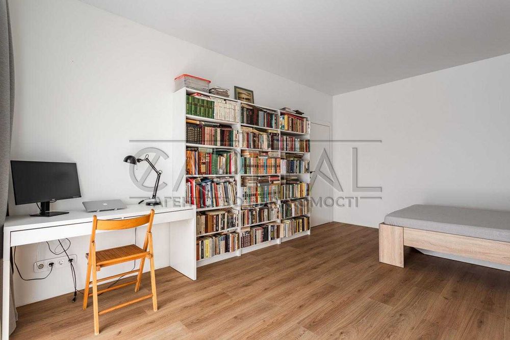 Продажа дома с бассейном, Гнедин, КГ River Island