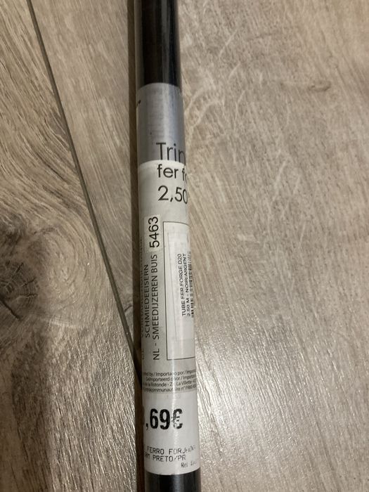 Varão e terminais preto Novo