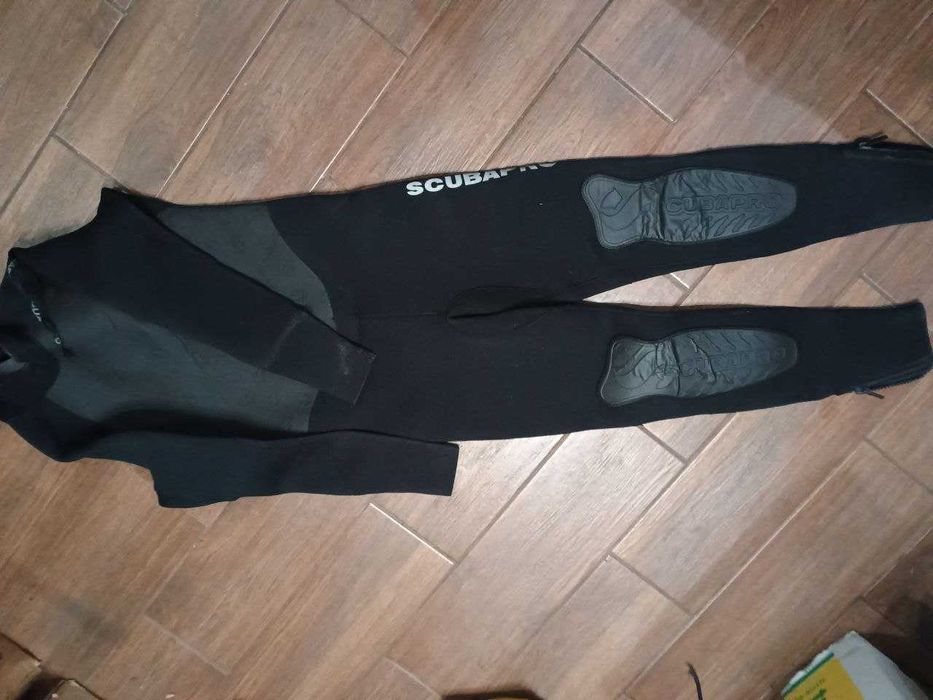 Комплект из 2-х гидрокостюмов Scubapro (корот. и длиного) с усилениями