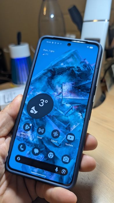Pixel 8 pro , na gwarancji , stan bdb