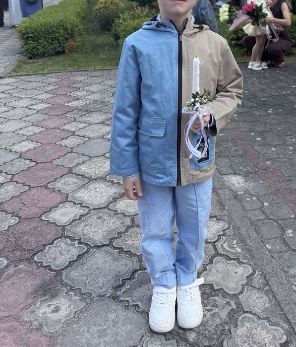 Куртка вітровка плащик