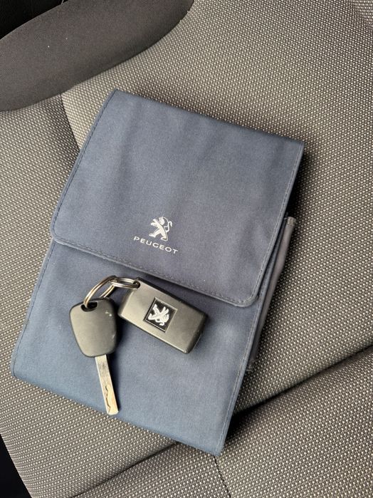 Peugeot Partner 2017 | 3 lugares