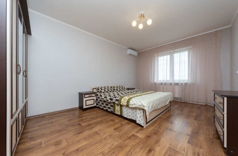 Подобово.Квартира в ЖК Акцент на ВДНГ,Генератор!Метро Іподром, Теремки