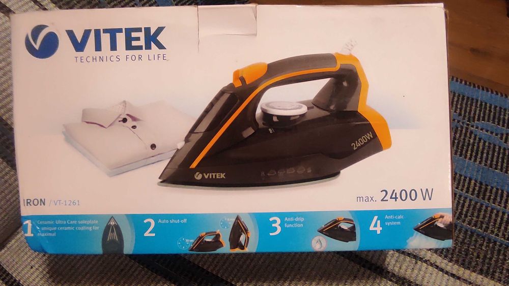 УтюгVITEK VT-1261 - 850грн. Утюг в дорогу SCARLETT SC-S130T03 -650грн.