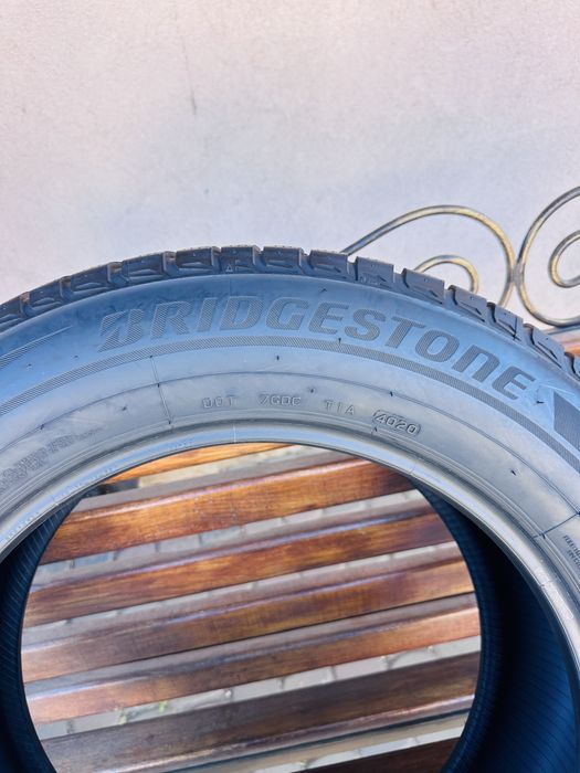 Шини зимові 235/60 R18 (103H) Bridgestone Blizzak LM80 evo