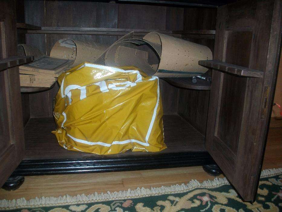 piano mecanico, pianola com cartões perfurados Piano Orchestrion