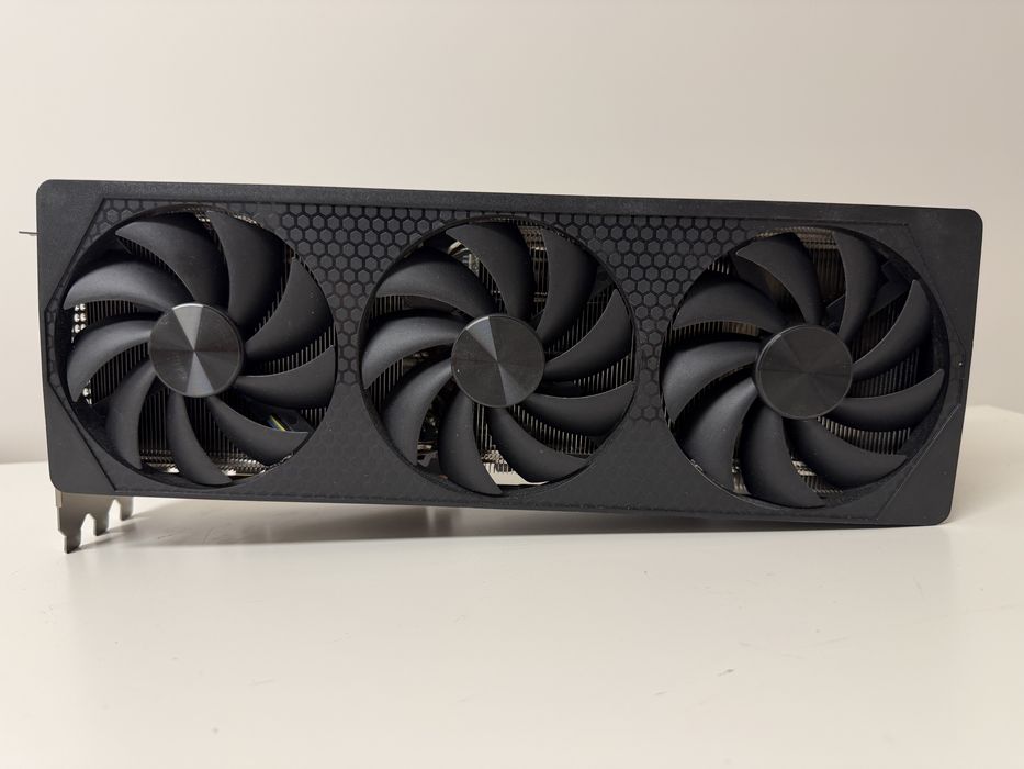 Karta graficzna RTX 5080 16GB OEM nvidia - Stan idealny