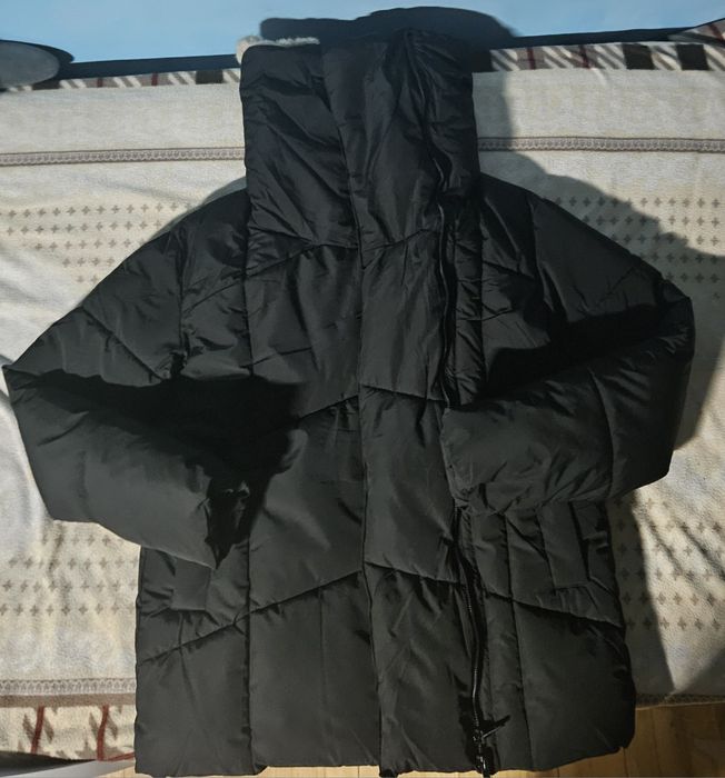 Зимний тёплый пуховик