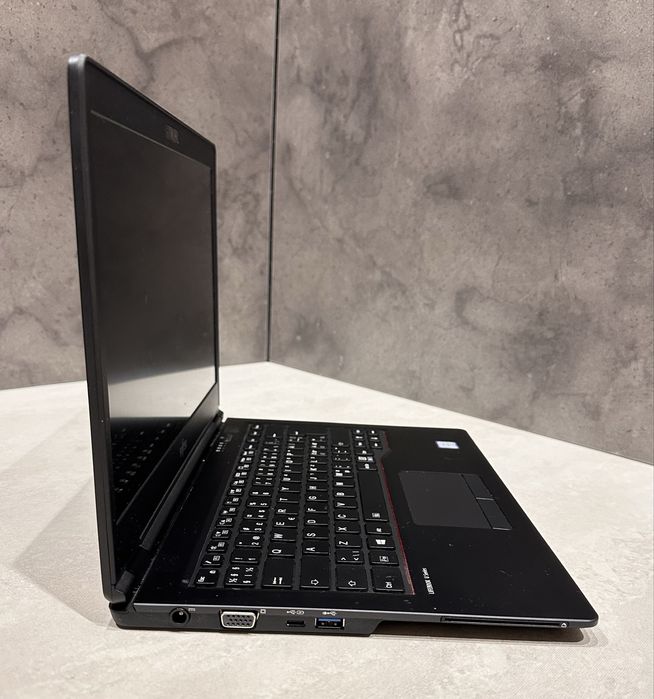 Ноутбук Fujitsu U748 14" на відновлення і5-7! N3265 G