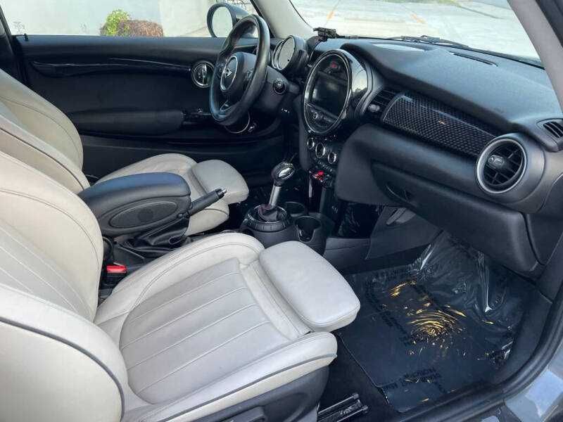 2015 MINI Hardtop 2 Door Cooper S