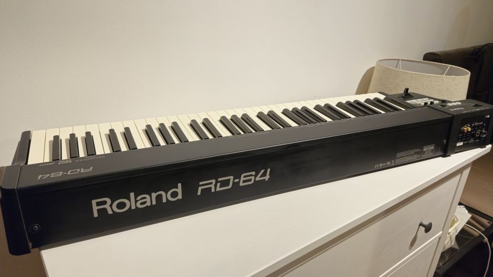 Pianino cyfrowe Roland RD-64