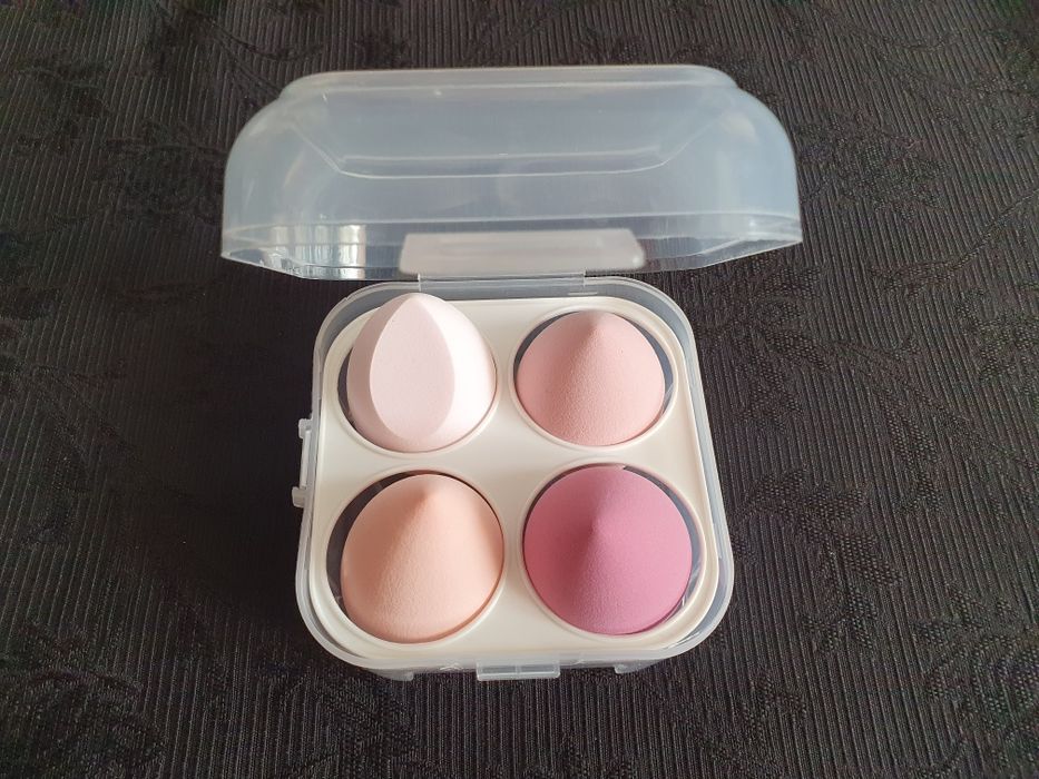 Спонж, набір спонжів в коробці, спонжик.