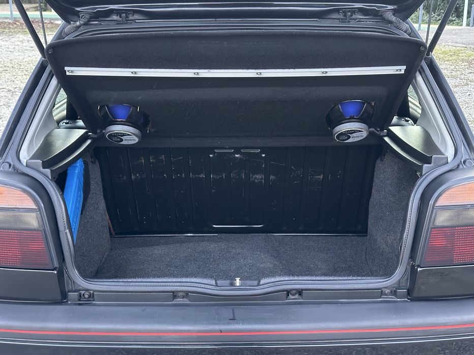 VW Golf III 3 GT, 62.000 km, Versão GT, equipamento premium - GPL