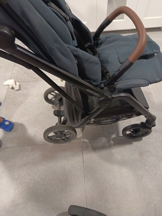 Carrinho de Bebé Maxi-Cosi Leona (Muito Bom Estado