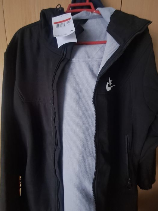 Casaco da nike novo