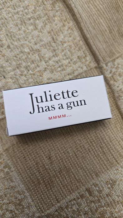 Juliette has a gun Mmmm