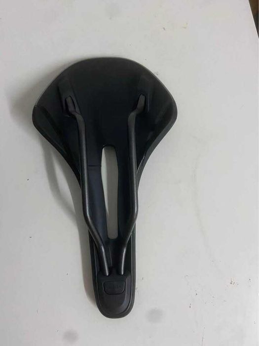 Selim Fizik Antares Vento R3