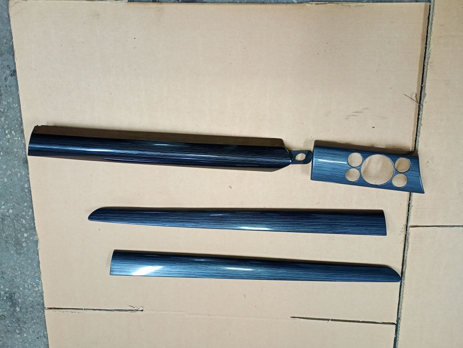 Dekory listwy ozdobne węgiel drzewny Astra H