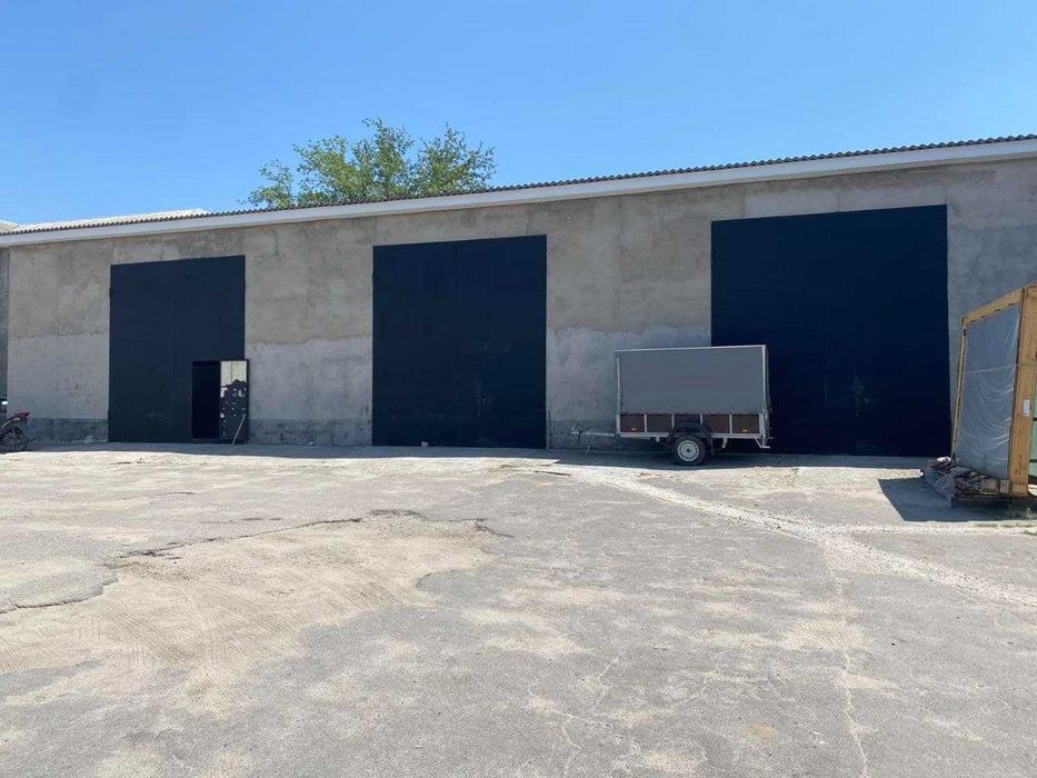 Продається комплекс нежитлових приміщень