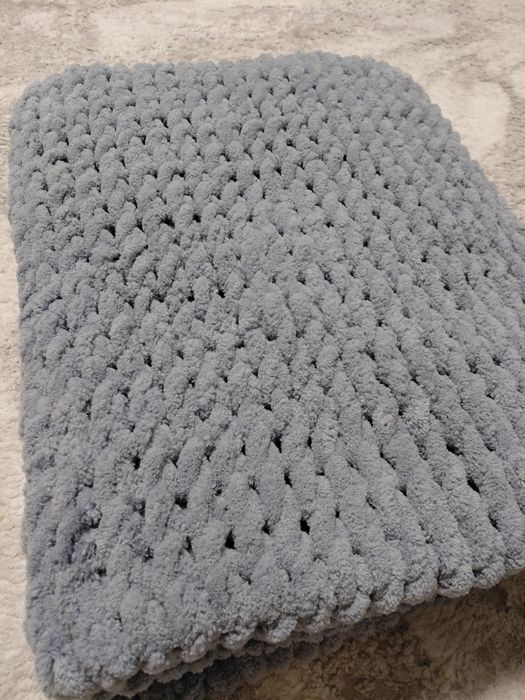 KOC/Pled Recznie pleciony