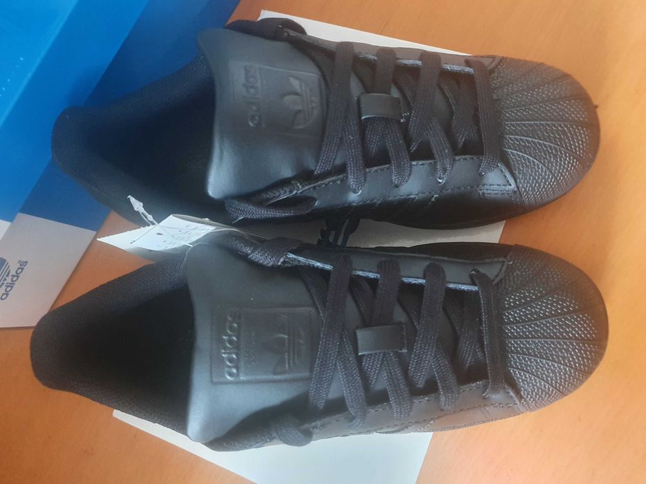 Buty sneakersy Adidas Superstar Foundation czarne skóra 38 EU 23,5 CM