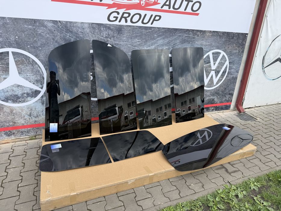 Скло бокове бічне заднє форточка Віто Веклас Віано Vito Viano V-class W447 W639