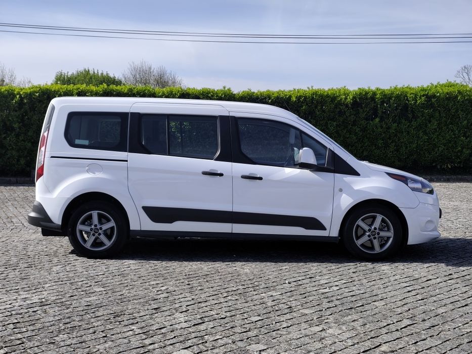 Ford Transit Connect Tourneo 1.5Tdci 7 Lugares Mobilidade Reduzida Rampa para Cadeira Rodas