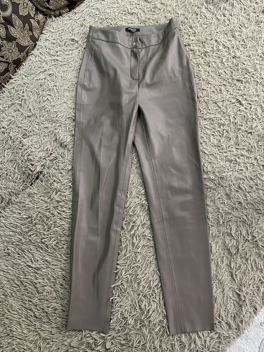 Продам штани з екошкіри ідеальні!!! М розмір