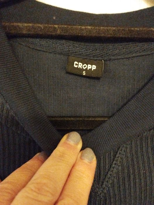 Sweter . Nowy. S