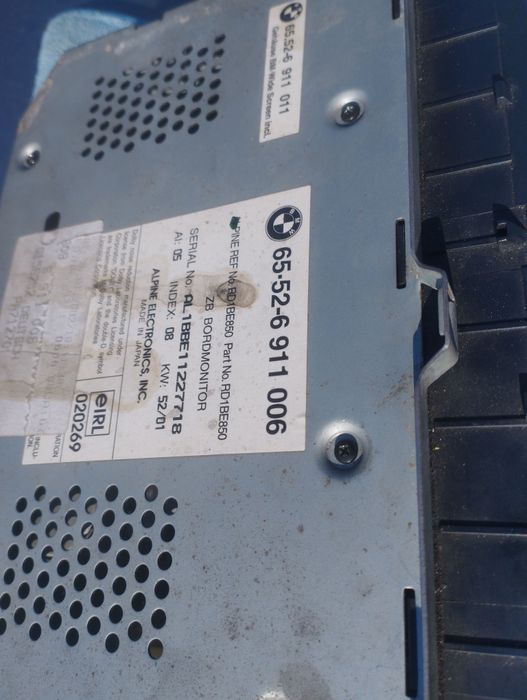 Продам  магнітолу Alpine