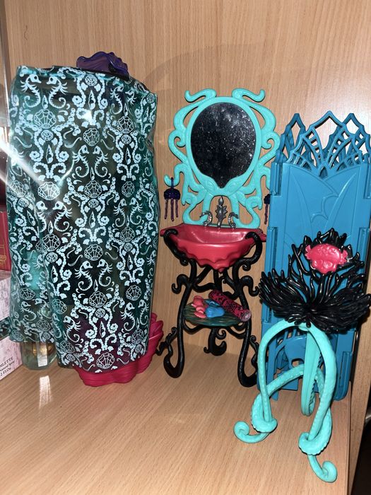 меблі монстер хай душова лагуни