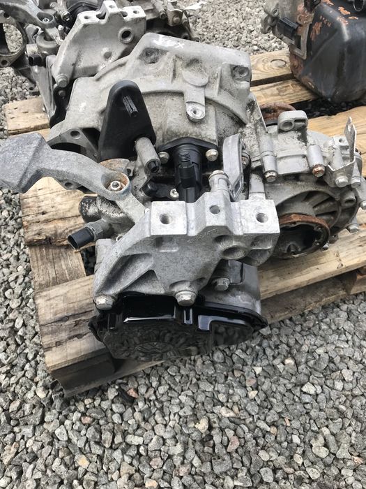 Коробка мкпп 5-ти ст 1.9 тді jcr , jcx, gqq 77 kw