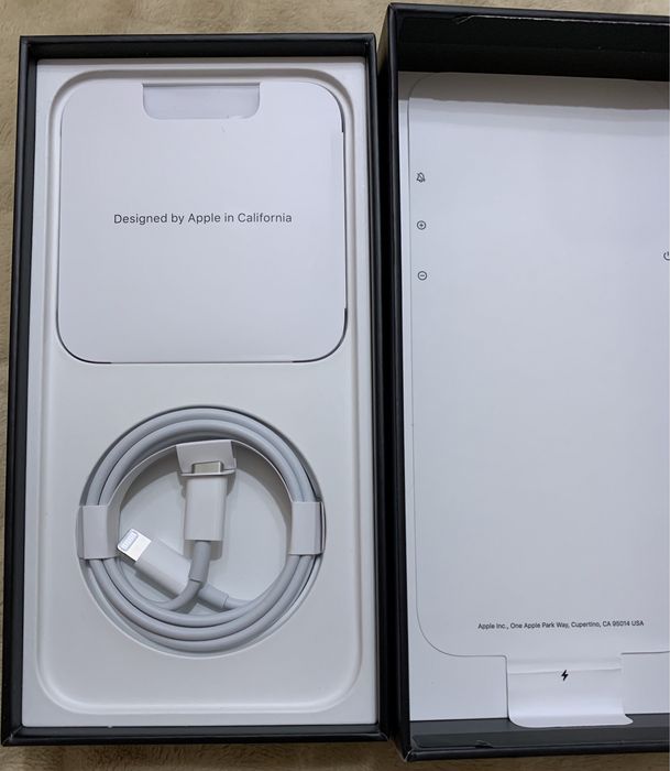 Новый оригинальный кабель Apple Lightning USB/USB Type C зарядка шнур