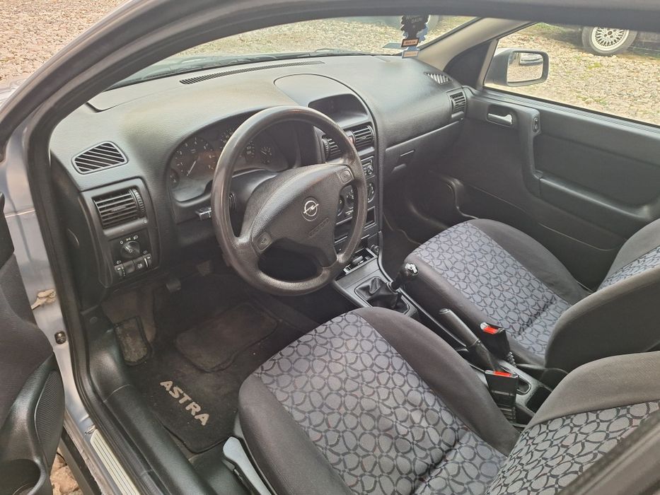 Opel Astra 8 zaworowy benzyna  tanio sprzedam