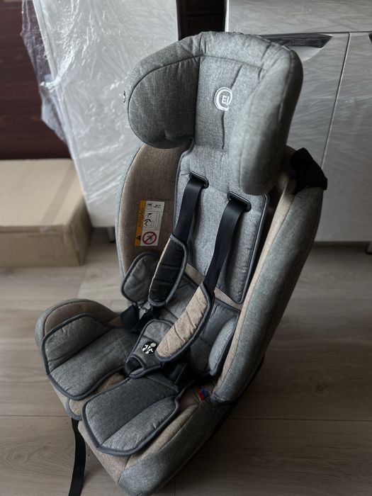 Продам автокрісло