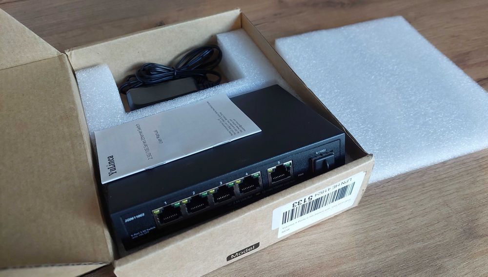Switch Ethernet YuLinca 2,5G 10G SFP x2,5 GBASE-T 10/100/1000Mb/s Nowy