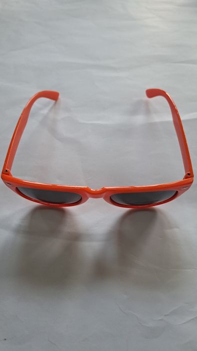 Czerwone okulary przeciwsłoneczne UV400, unisex nowe,